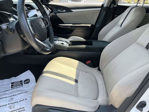 Used 2018 Honda Civic EX-T image 9