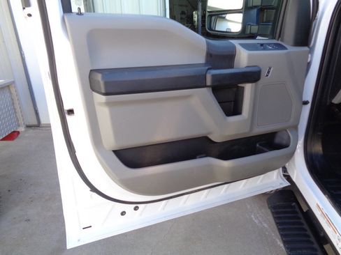 Used 2019 Ford F350 XL w/ XL Value Package image 32