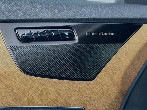 Used 2021 Volvo XC90 T8 Inscription Expression w/ Advanced Package image 19