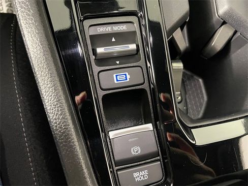 Used 2025 Honda Accord Sport image 11