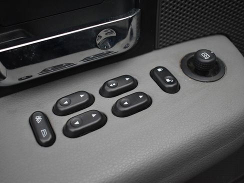 Used 2008 Ford F150 XLT image 10