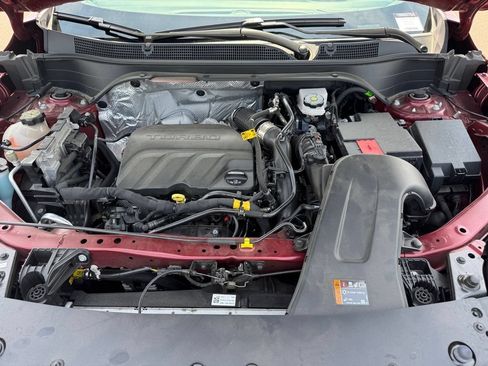 Used 2024 Chevrolet Trax RS w/ Driver Confidence Package FWD image 18