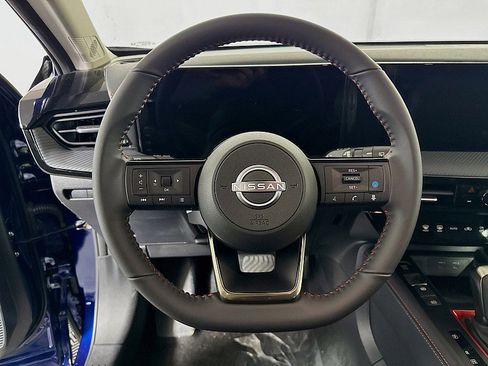 New 2026 Nissan Kicks SR w/ Cold Weather Package image 12