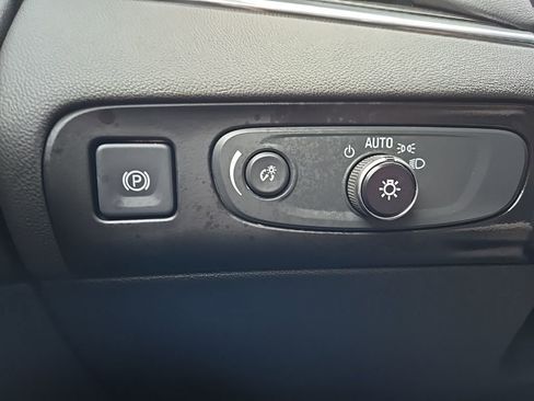 Used 2020 Buick Enclave Avenir image 20