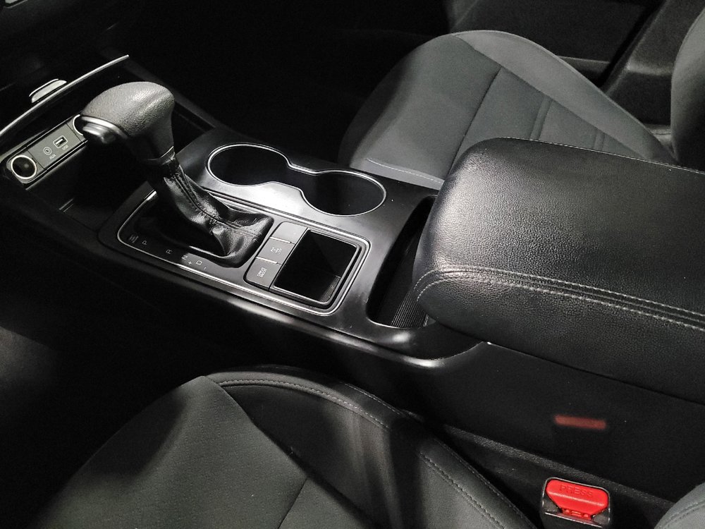 Used 2019 Kia Sorento AWD image 26