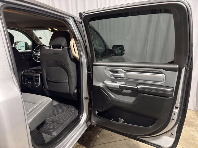 Used 2020 RAM 1500 Big Horn AWD/4WD image 30