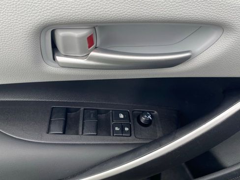 Used 2025 Toyota Corolla FX image 22