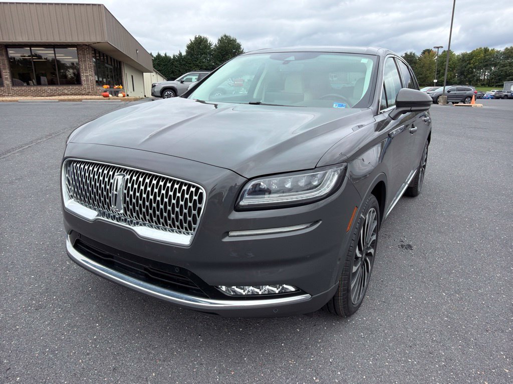 Certified 2022 Lincoln Nautilus Black Label w/ Class II Trailer Tow Package AWD/4WD image 1