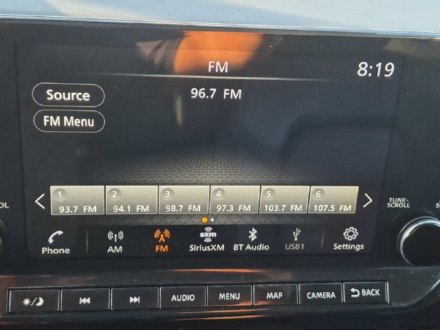 Used 2023 Nissan Pathfinder SL FWD image 23