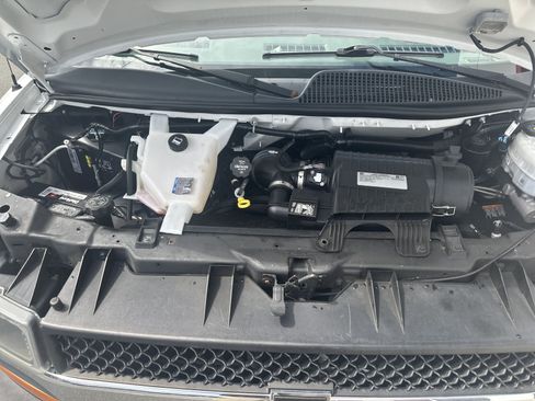 Used 2020 Chevrolet Express 2500 w/ Communications Package RWD image 23