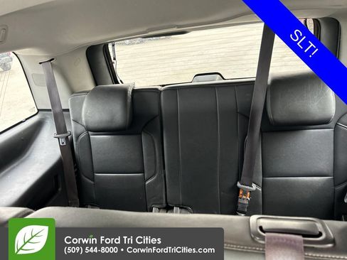 Used 2017 GMC Yukon SLT AWD/4WD image 17