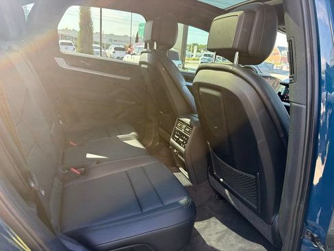 Used 2024 Porsche Cayenne AWD/4WD image 14