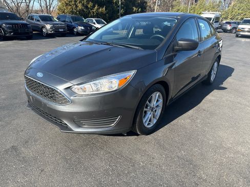 Used 2018 Ford Focus SE image 7