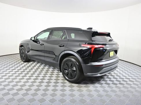 New 2026 Chevrolet Blazer EV LT w/ Super Cruise Package AWD/4WD image 4