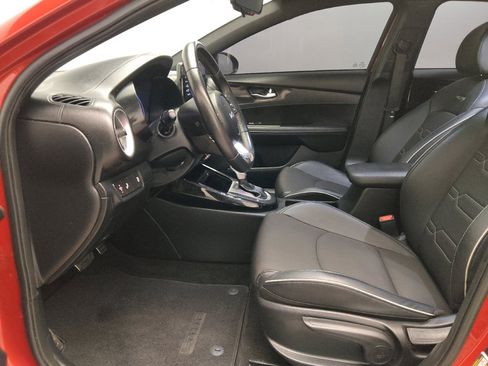 Used 2024 Kia Forte GT-Line w/ GT-Line Premium Package image 17