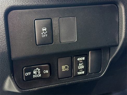 Certified 2020 Toyota Tacoma TRD Off-Road image 10