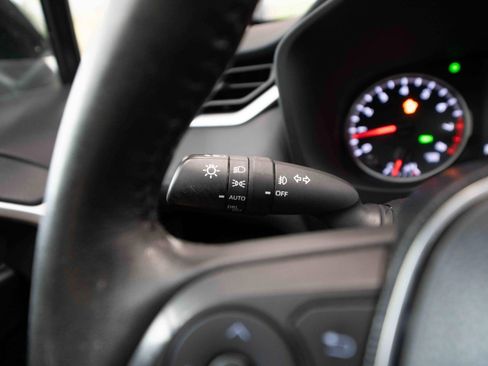 Used 2020 Toyota RAV4 XLE w/ Convenience Package AWD/4WD image 13