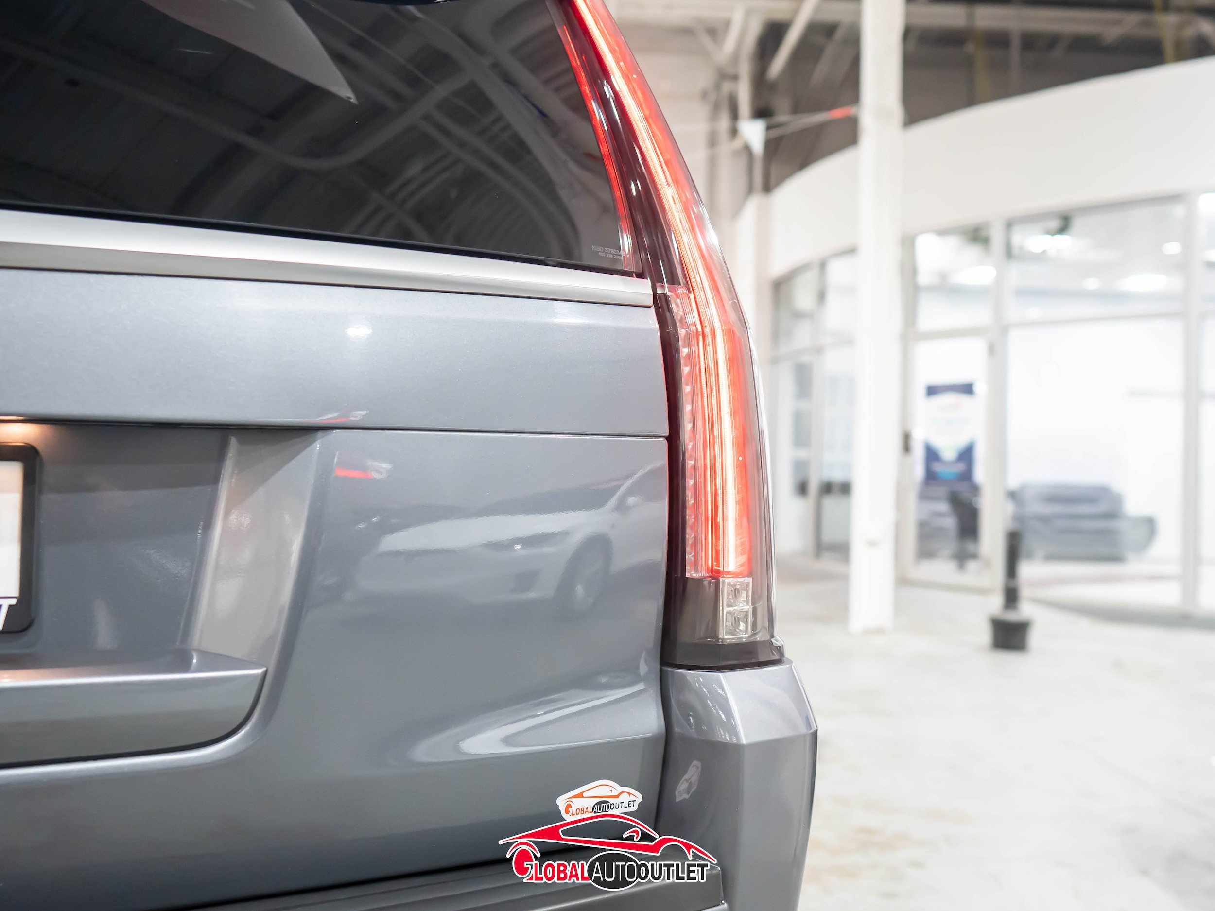 Used 2019 Cadillac Escalade ESV Luxury AWD/4WD image 47