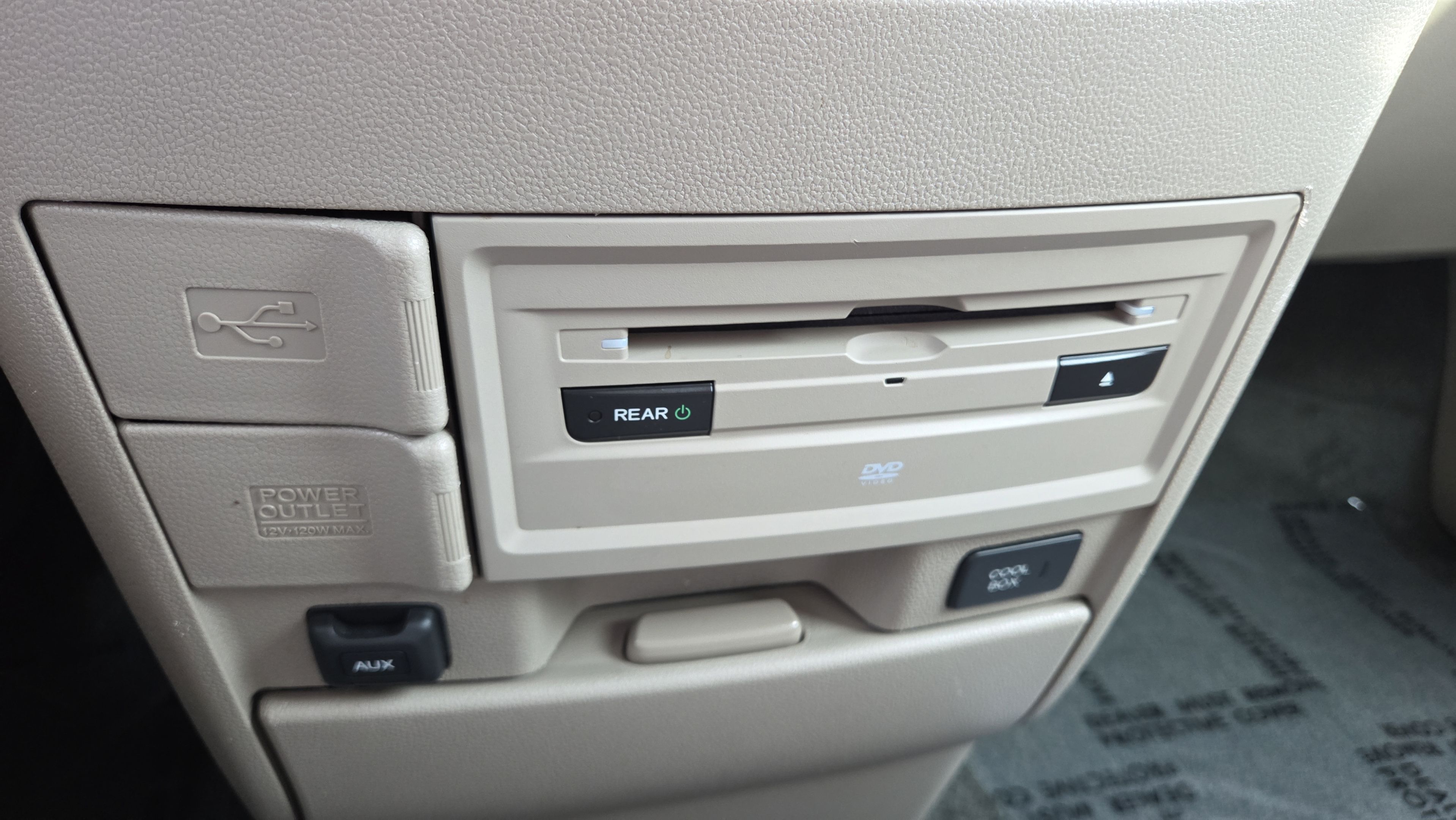 Used 2016 Honda Odyssey Touring Elite image 31