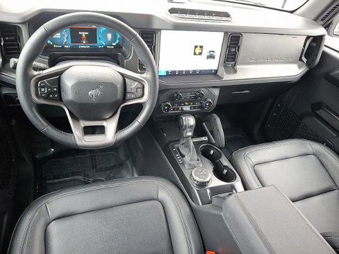 Certified 2025 Ford Bronco Badlands image 11