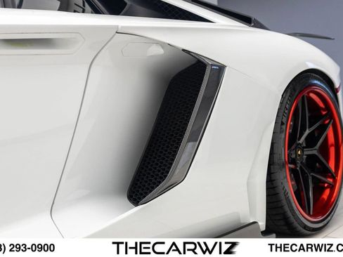 Used 2017 Lamborghini Aventador LP 700-4 AWD/4WD image 14
