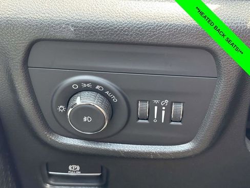 Used 2023 Jeep Grand Cherokee Limited AWD/4WD image 11