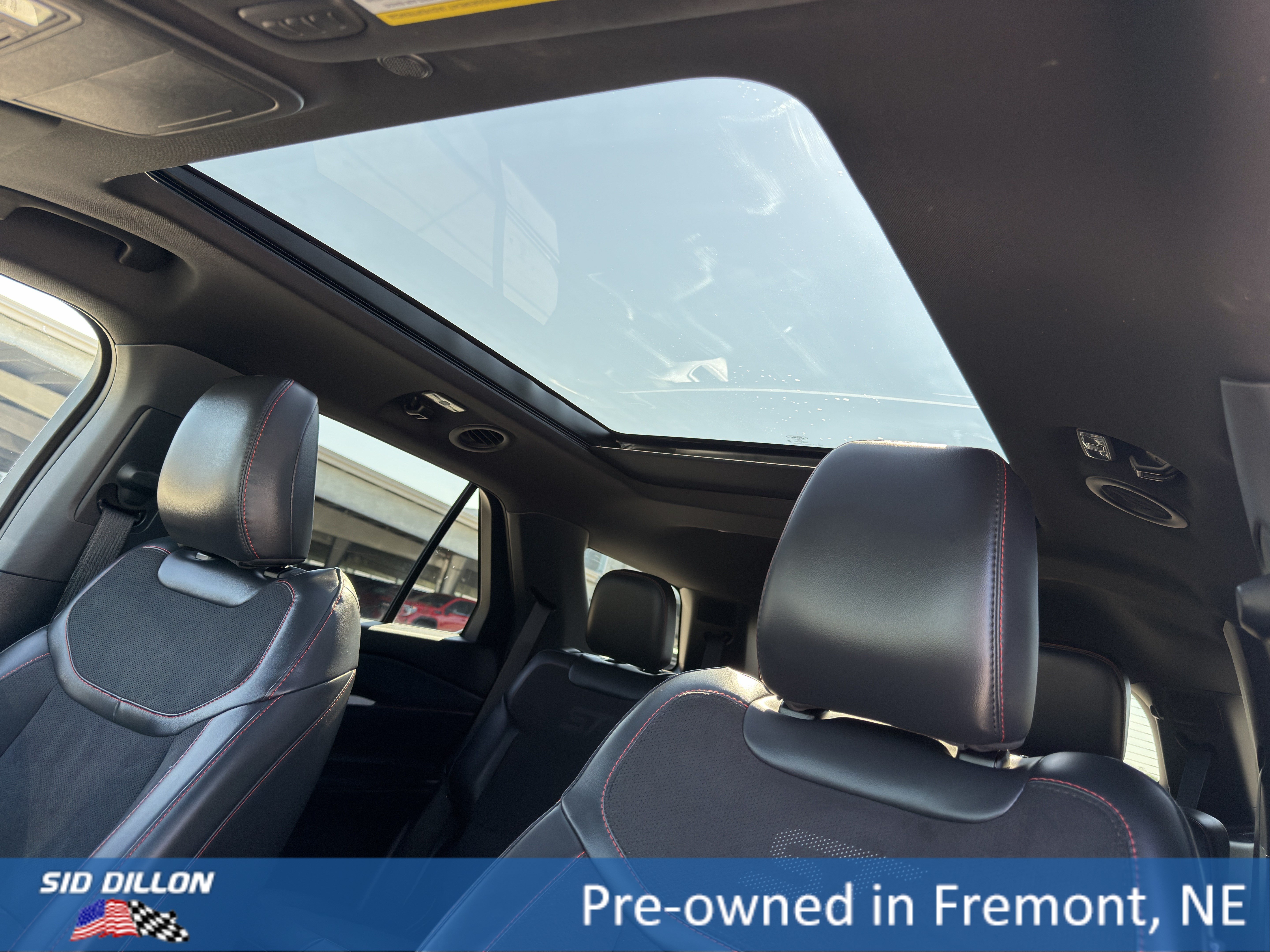Used 2026 Ford Explorer ST w/ Sun And Sound Package AWD/4WD image 16