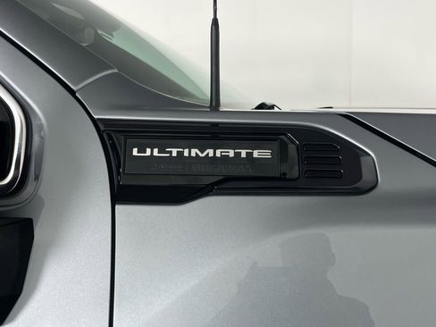 Used 2024 GMC Sierra 2500 Denali Ultimate image 34