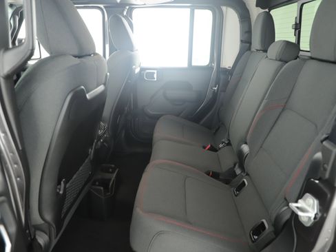 New 2025 Jeep Gladiator Rubicon w/ Safety Group image 26