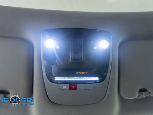 Used 2025 Kia Seltos SX w/ SX Sunroof Package AWD/4WD image 20
