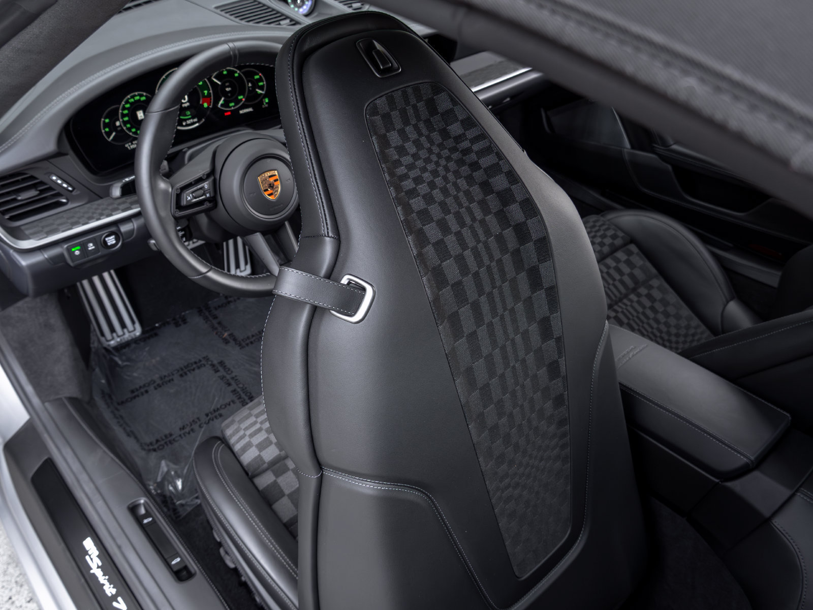 Certified 2026 Porsche 911 GTS RWD image 51
