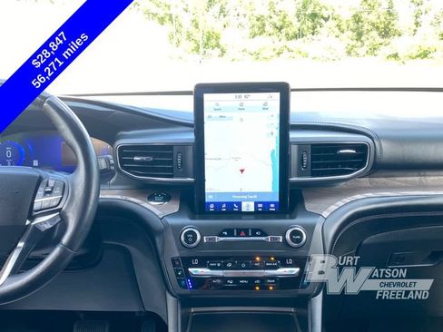Used 2020 Ford Explorer Platinum AWD/4WD image 21