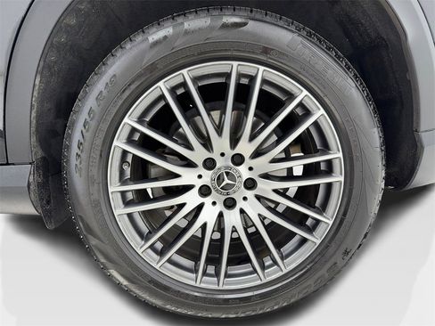 Used 2024 Mercedes-Benz GLC 300 GLC 300 Coupe NAV,CAM,PANO,HTD image 44