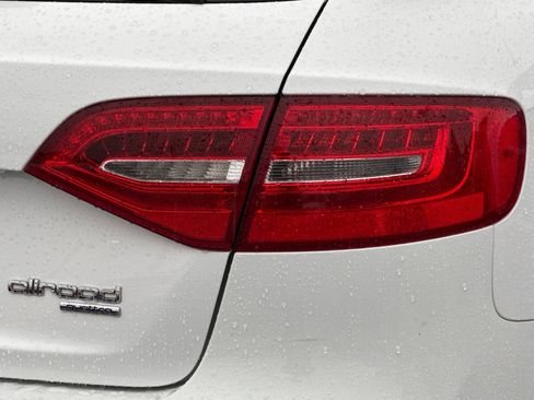 Used 2013 Audi A4 Premium Plus w/ Premium Plus Pkg image 48