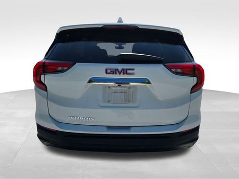 Used 2020 GMC Terrain SLE FWD image 11