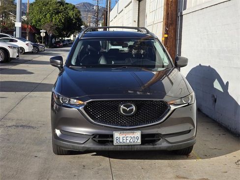 Used 2019 MAZDA CX-5 Touring image 2