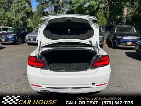 Used 2019 BMW 230i Coupe w/ Premium Package image 25