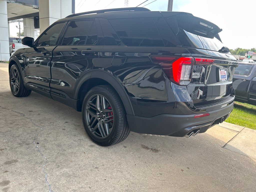 Used 2026 Ford Explorer ST AWD/4WD image 5
