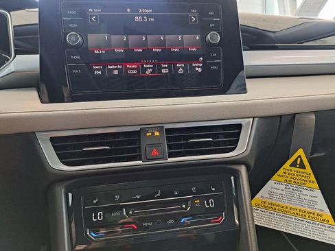 New 2026 Volkswagen Tiguan SEL R-Line AWD/4WD image 8