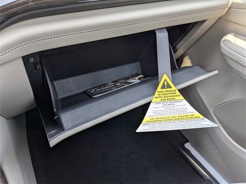 New 2026 Volkswagen Atlas SE image 22