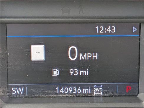 Used 2020 GMC Sierra 1500 SLT w/ SLT Convenience Package image 10