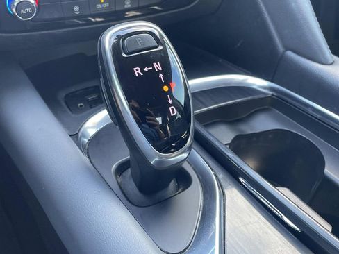 Used 2021 Buick Enclave Essence w/ Sound and Sites Package image 29