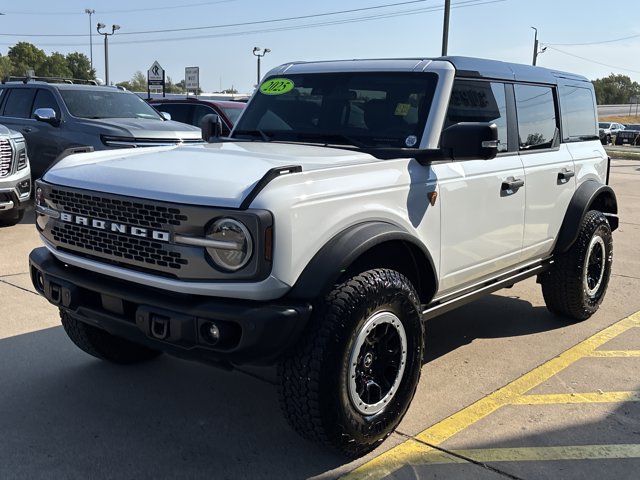 Used 2025 Ford Bronco Badlands AWD/4WD image 9