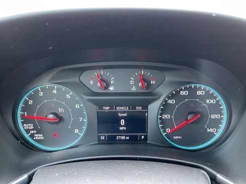 Used 2021 Chevrolet Equinox LS w/ LS Convenience Package image 7