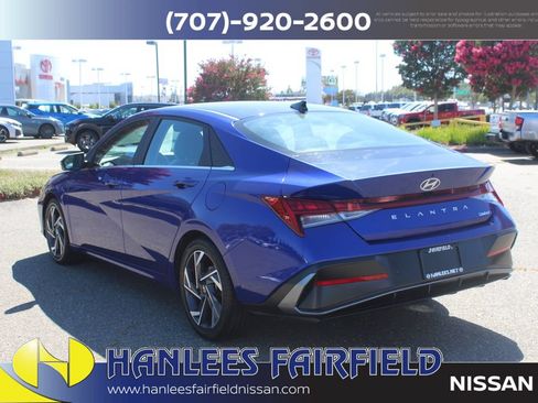 Used 2024 Hyundai Elantra Limited FWD image 9
