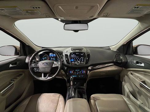 Used 2017 Ford Escape Titanium image 31