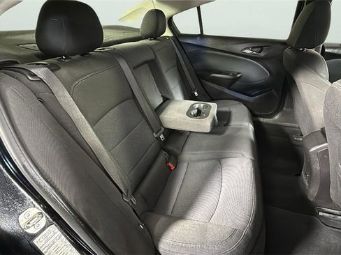 Used 2017 Chevrolet Cruze LT w/ Convenience Package image 27