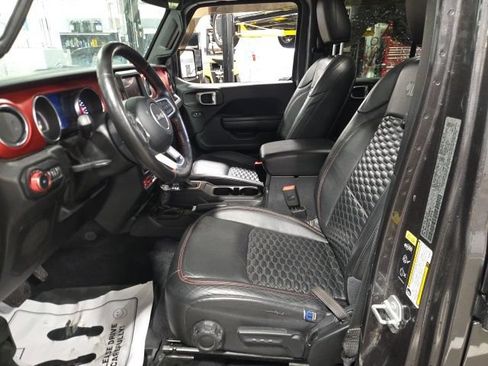 Used 2020 Jeep Wrangler Unlimited Rubicon AWD/4WD image 14
