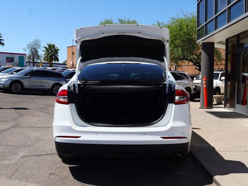 Used 2020 Ford Fusion SE image 22