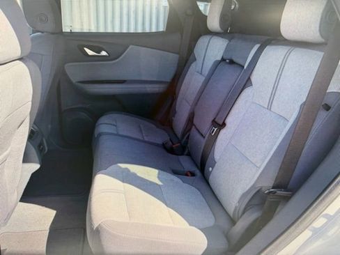 Used 2021 Chevrolet Blazer LT image 4